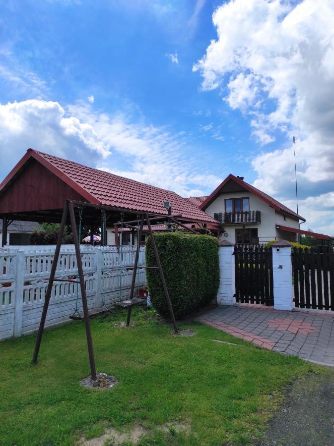 Agroturystyka Kobylnica Nad Wisla ภายนอก รูปภาพ